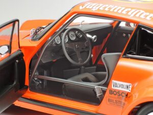 Tamiya 12055 1/12 保时捷 934 野格圣鹿 (附蚀刻零件) - 图片 7