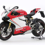 田宫 14132 1/12 杜卡迪 1199 Panigale S 三色旗
