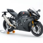 田宫 21171 1/12 本田 CBR1000RR-R 火刃 SP (黑色版) (完成品)