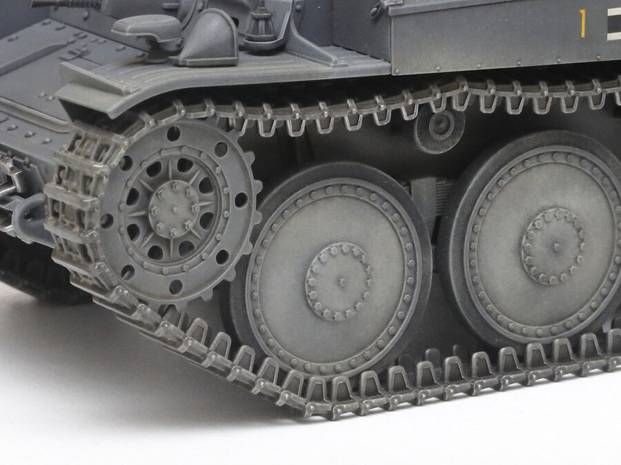 田宫 35369 1/35 德国 38(t)轻坦克 E/F型 - 图片 4