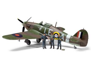 田宫 37011 1/48 霍克 飓风战斗机Mk.I (附3个人偶) - 图片 2