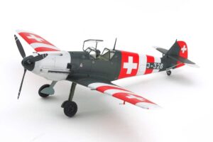 田宫 25200 1/48 梅塞施密特 Bf109 E-3 瑞士空军版 - 图片 3