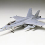 田宫 60702 1/72 麦克唐纳道格拉斯 F/A-18 大黄蜂战斗机