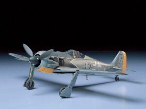 田宫 61037 1/48 福克-沃尔夫 Fw190百舌鸟战斗机 A-3型
