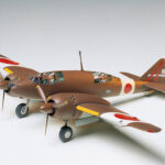 田宫 61056 1/48 百式司侦III型改造防空战斗机 (Ki-46-III 乙+丙)