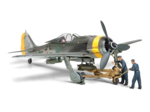 田宫 61104 1/48 福克-沃尔夫 Fw190百舌鸟战斗机 F-8/9型 带炸弹装载套件