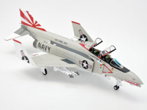 田宫 61121 1/48 麦克唐纳-道格拉斯 F-4B 鬼怪II战斗机 - 图片 2