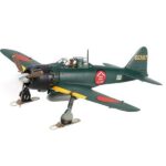 田宫 21147 1/48 三菱 零式舰上战斗机 五二型甲 第653航空队 战斗166飞行队（完成品）