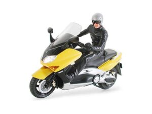 田宫 24256 1/24 雅马哈 TMAX 带骑手