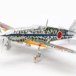 田宫 25420 1/72 川崎 三式战斗机 飞燕I型丁 镀银版本（带迷彩贴纸）