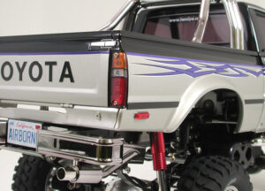 田宫 23651 1/10 RC遥控车 丰田 Hilux 全配备版 (完成品) - 图片 3
