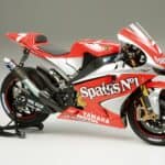 田宫 14100 1/12 雅马哈 YZR-M1'04 No.7/No.33