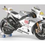 田宫 14120 1/12 雅马哈 YZR-M1 09 菲亚特雅马哈车队 埃斯托里尔版