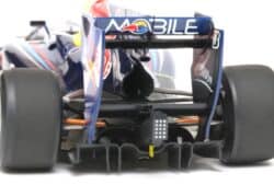 田宫 20067 1/20 红牛 雷诺 RB6 - 图片 12
