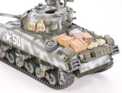 田宫 35250 1/35 美国 M4A3谢尔曼中坦克 75毫米炮配备 后期型 (前线突破) - 图片 9