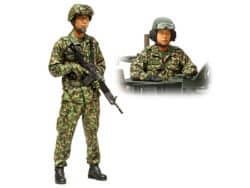 田宫 36316 1/16 陆上自卫队 坦克乘员组
