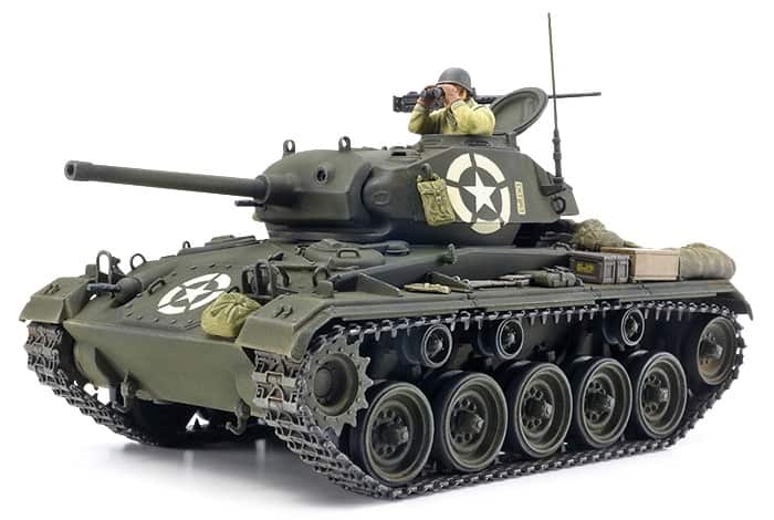 37020_1 田宫 37020 1/35 美国 M24查菲轻坦克 - 图片 1
