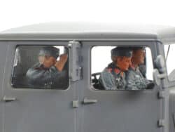田宫 37027 1/48 德国重型拖拉机 SS-100 & amp; 88mm 高射炮 Flak37 套装 - 图片 6