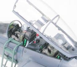 田宫 60312 1/32 F-15E 攻击鹰式战斗轰炸机 “地堡克星” - 图片 6