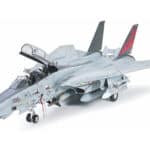 田宫 60313 1/32 F-14A 雄猫式战斗机 VF-154 黑骑士