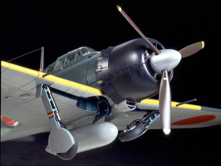 田宫 60318 1/32 三菱 A6M5 海军零式舰上战斗机52 型 - 图片 2