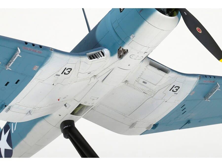 田宫 60324 1/32 沃特 F4U-1 海盗战斗机“鸟笼” - 图片 15