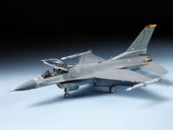 田宫 60786 1/72 洛克希德马丁 F-16CJ [批次50] 战隼战斗机