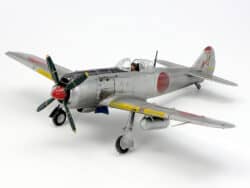 田宫 61013 1/48 日本陆军 四式战斗机 疾风