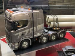 田宫 56371 1/14 RC遥控拖挂车 斯堪尼亚 770 S 8x4/4 - 图片 4