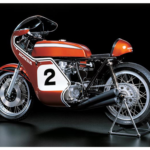 田宫 23210 1/6 本田 CB750 Racing (半完成豪华版)