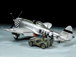 田宫 25214 1/48 P-47D 雷霆式战斗机 "半圆舱盖"．1/4吨小型四轮军用车 套装