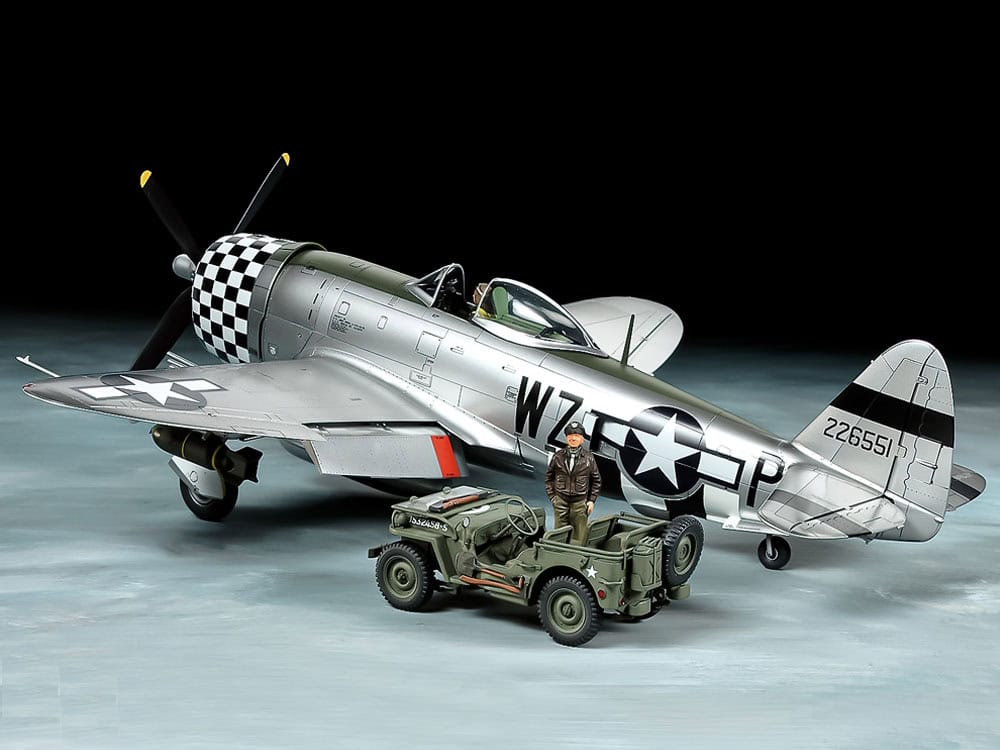 25214_1 田宫 25214 1/48 P-47D 雷霆式战斗机 "半圆舱盖".1/4吨小型四轮军用车 套装 - 图片 1
