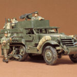 田宫 1/35 美军 M3A2 半履带装甲输送车