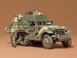 田宫 1/35 美军 M3A2 半履带装甲输送车